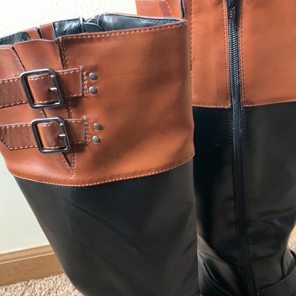 Black/Tan Boots